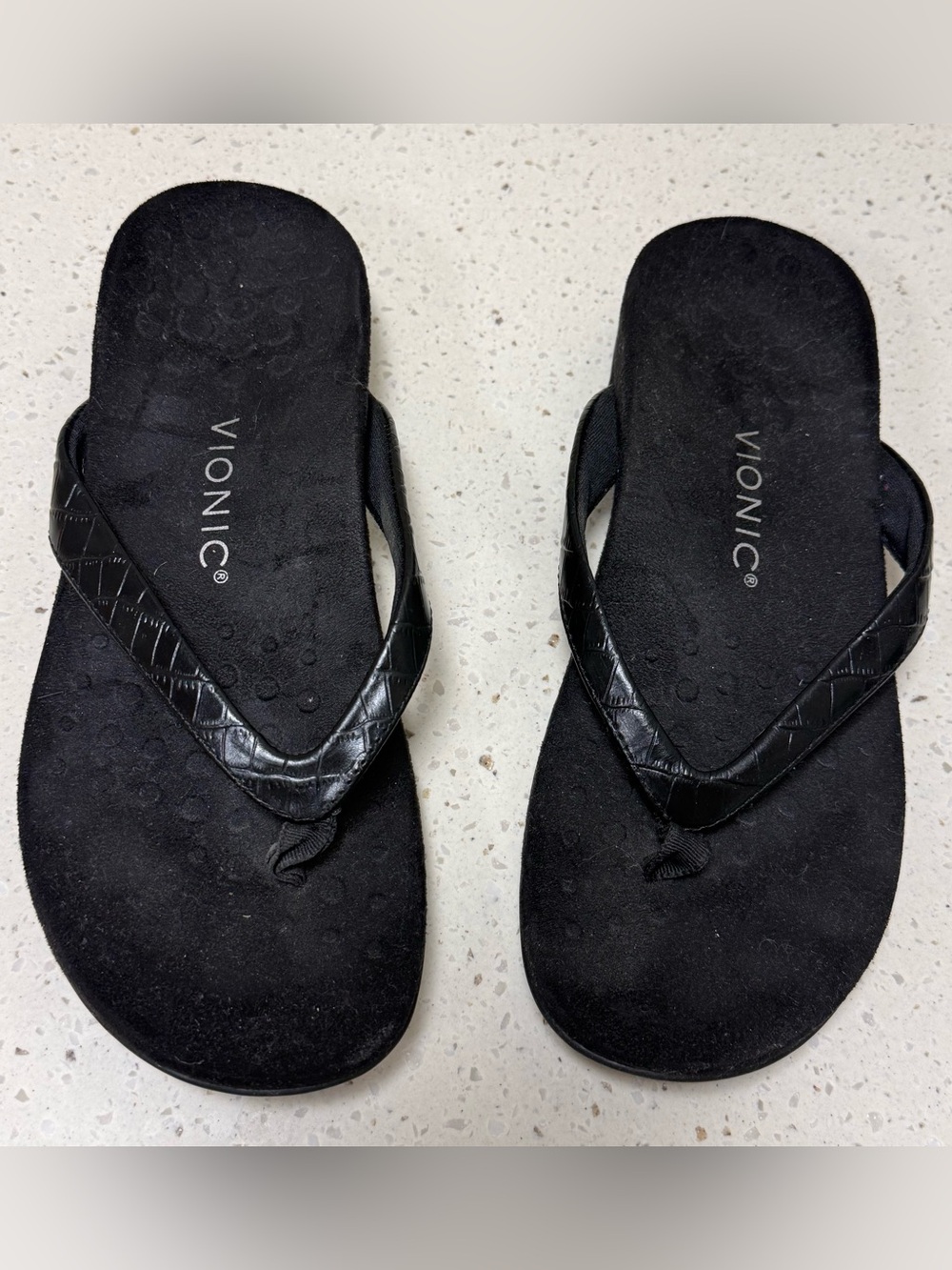 Vionic Sandal-black croc